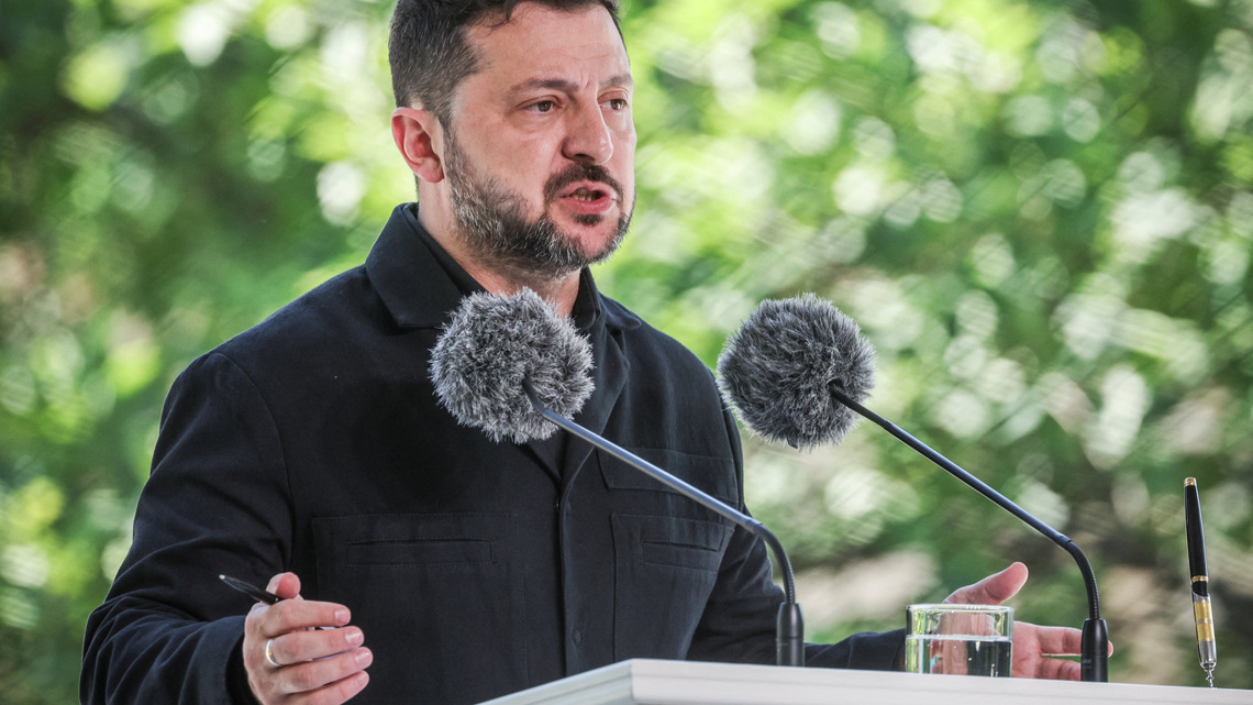 Ukraine's Zelenskiy arrives in Serbia for first visit