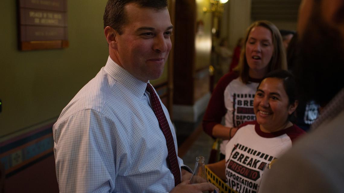 Connecticut House Democrats ban convertible Glock pistols in attempt to curb crime 