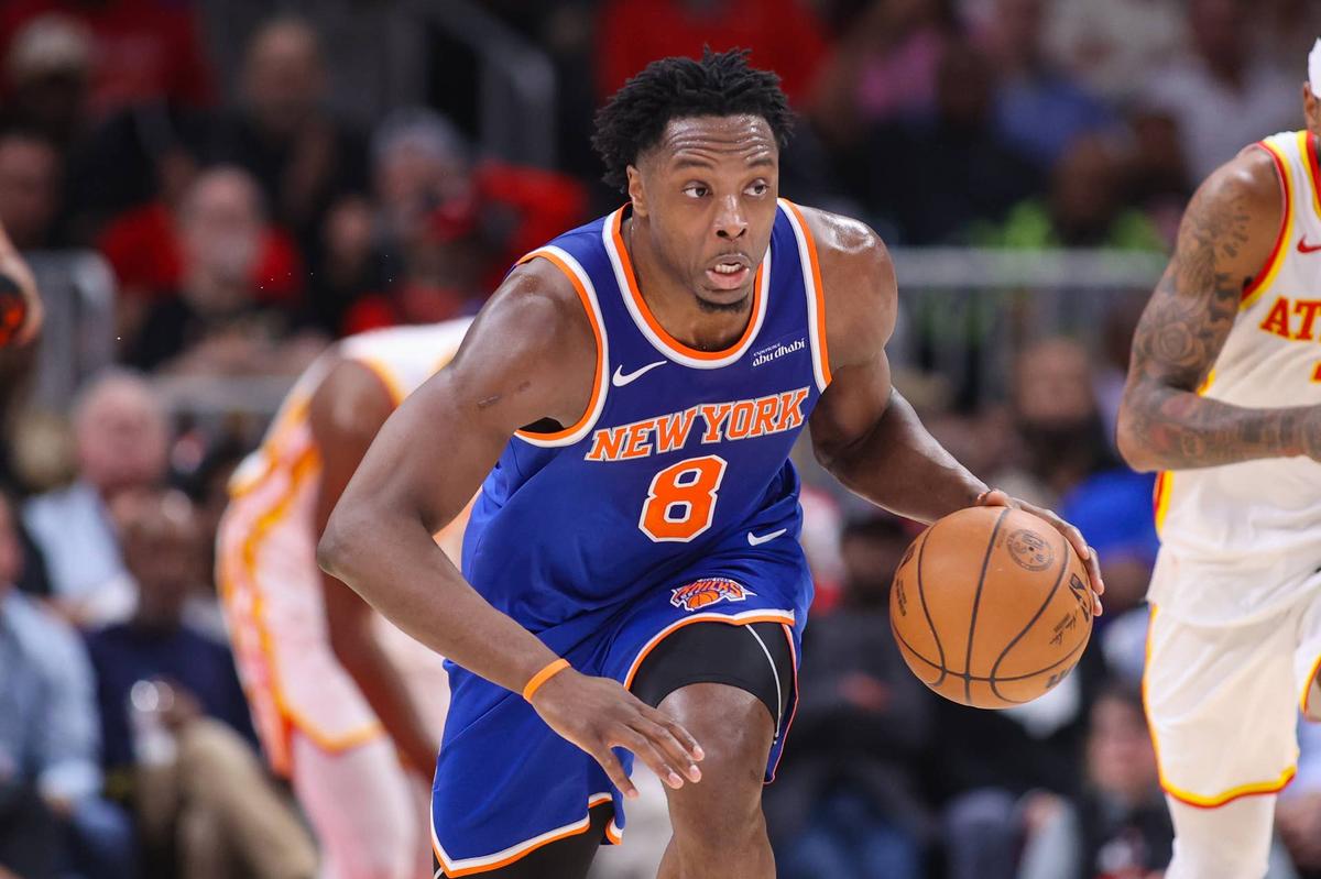  Apr 30, 2026; Atlanta, Georgia, USA; New York Knicks forward Og Anunoby (8) dribbles against the Atlanta Hawks in the second quarter during game six of the first round of the 2026 NBA Playoffs at State Farm Arena. Mandatory Credit: Brett Davis-Imagn Images 