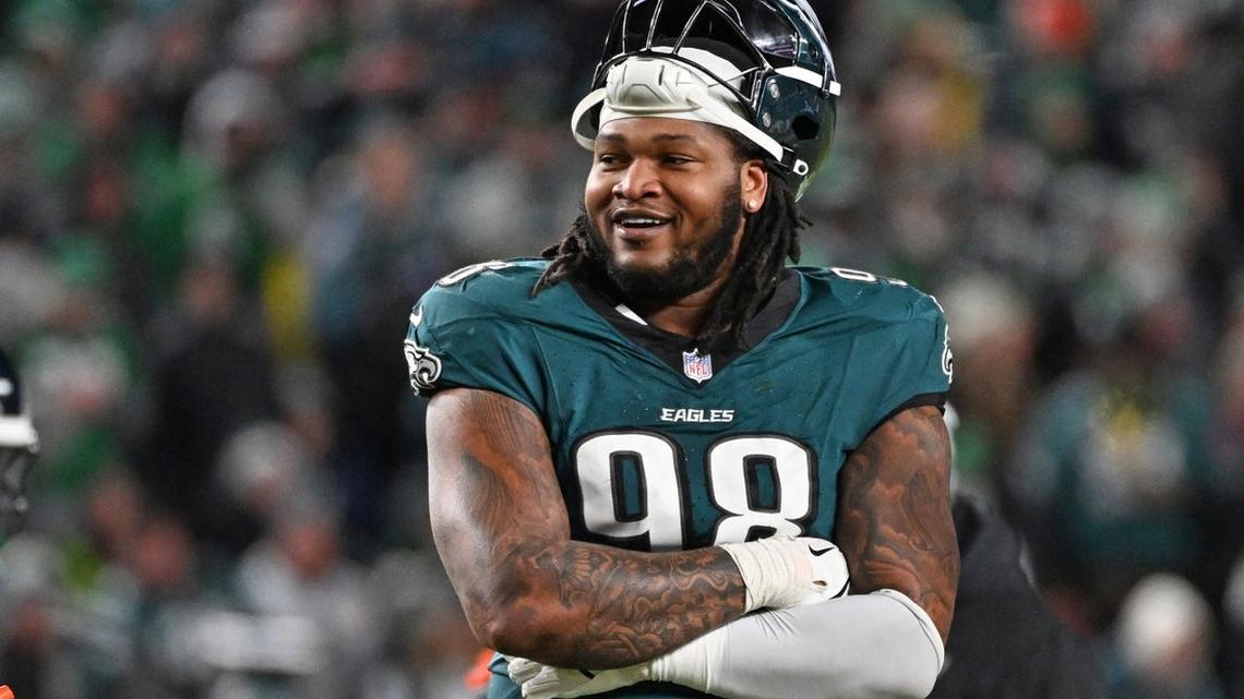 Eagles exercise fifth-year options on Jalen Carter, Nolan Smith 