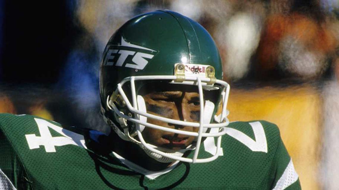  Jan 3, 1987; Cleveland, OH, USA; FILE PHOTO; New York Jets running back Freeman McNeil (24) on the sideline against the Cleveland Browns during the 1986 AFC Divisional Playoff Game at Cleveland Stadium. The Browns won 23-20. Mandatory Credit: Manny Rubio-Imagn Images | Manny Rubio-Imagn Images 