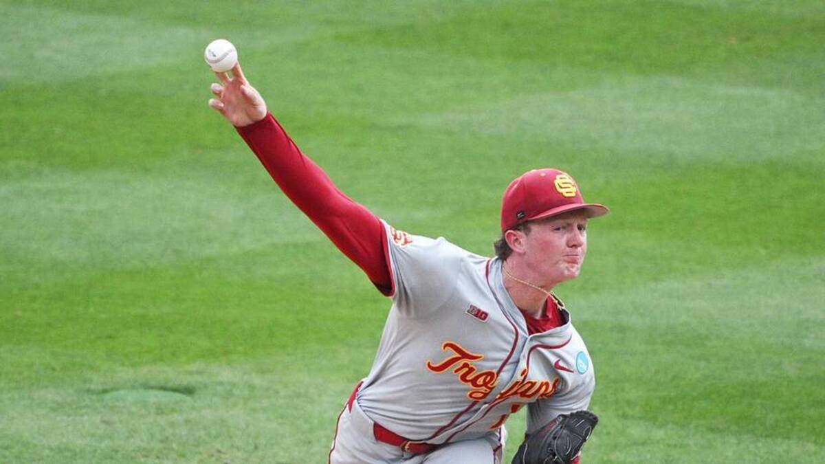  June 7, 2026; Chapel Hill, NC, USA; USC Trojans pitcher Andrew Johnson (13) pitches the ball to the North Carolina Tar Heels during the second inning at Boshamer Stadium. | Zachary Taft-Imagn Images 