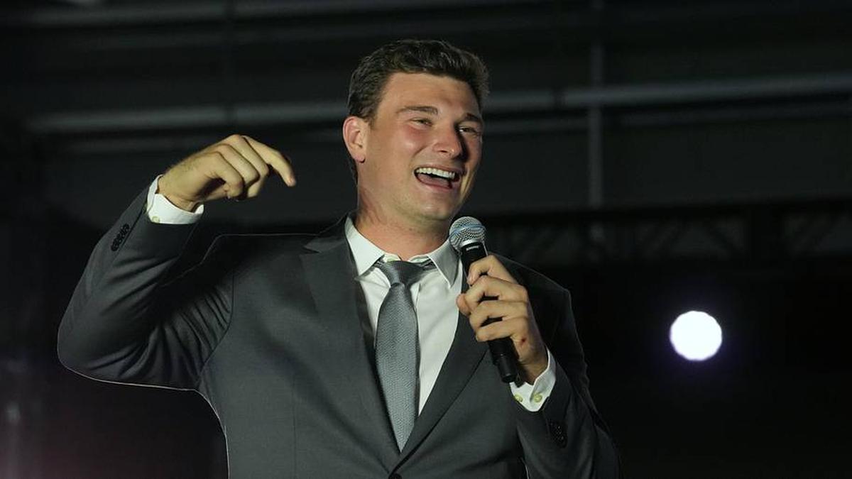  Apr 24, 2026; Henderson, NV, USA; Las Vegas Raiders quarterback Fernando Mendoza at the Festival of Football at the Intermountain Health Performance Center. Mandatory Credit: Kirby Lee-Imagn Images | Kirby Lee-Imagn Images 