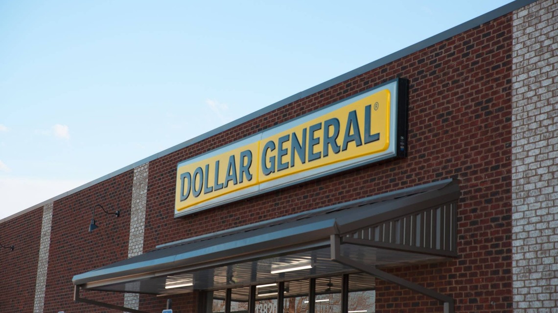 This $3 Dollar General Kitchen Find Brings Instant Fall Floral Charm to Your Countertops 