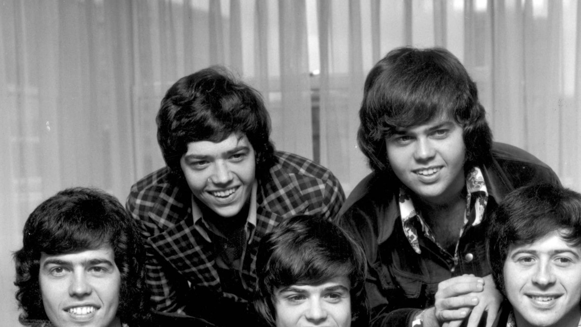 1970 Soft Rock Song, With 17-Year-Old Singer, Became a No. 1 Hit 