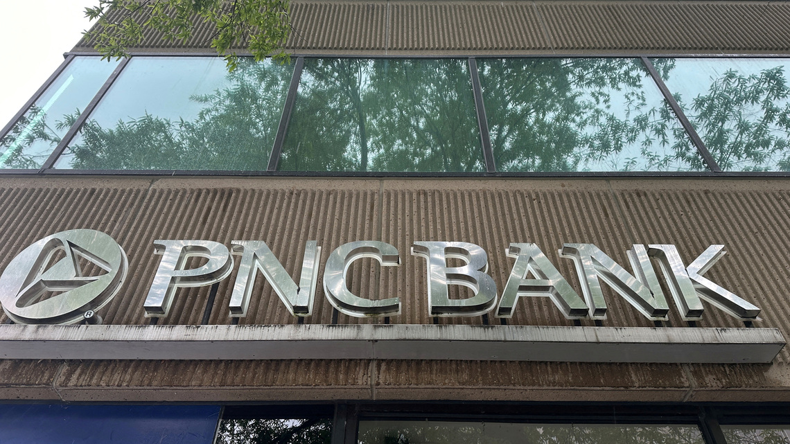 US regional banks join bigger peers in signaling resilient economy as lending holds firm 