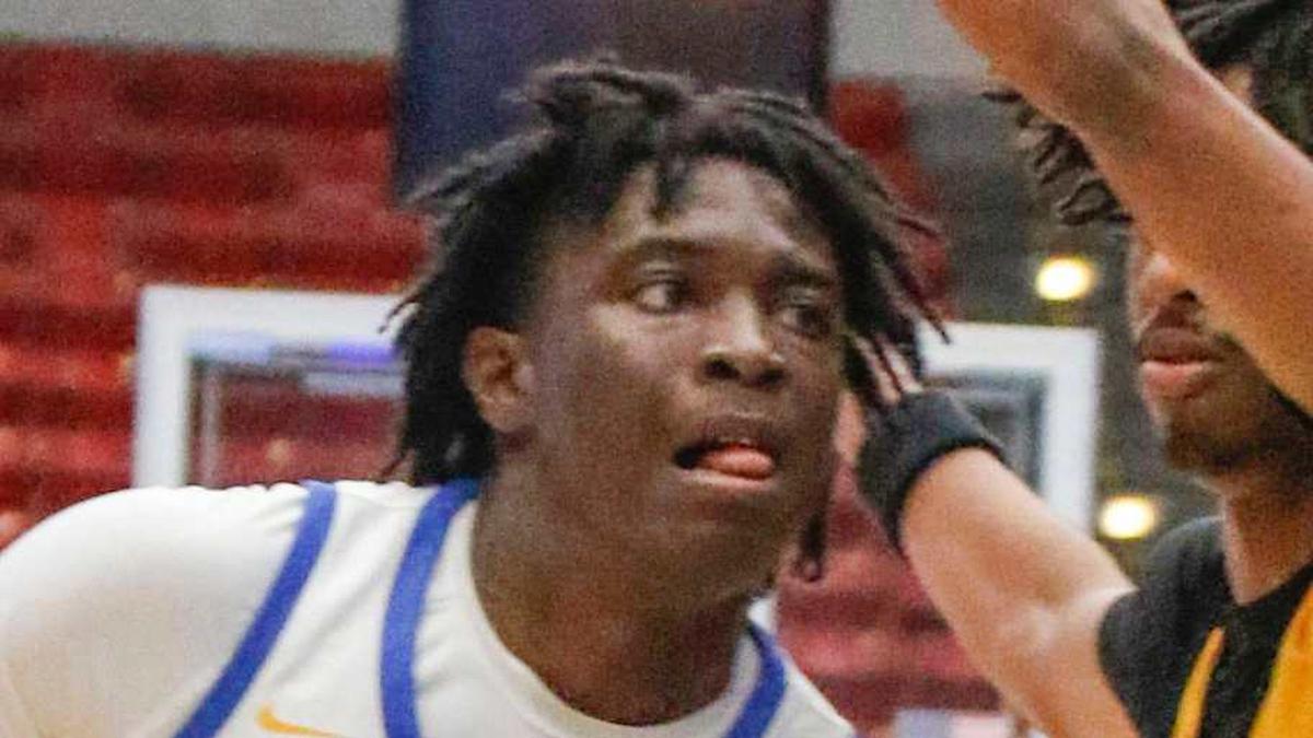  Mainland's Narayan Thomas (3) drives the lane against Blake's Joe Philon (1) during an FHSAA Class 5A boys semifinal game in Lakeland on Wednesday, March 6, 2024. | Provided by Calvin Knight / USA TODAY NETWORK 