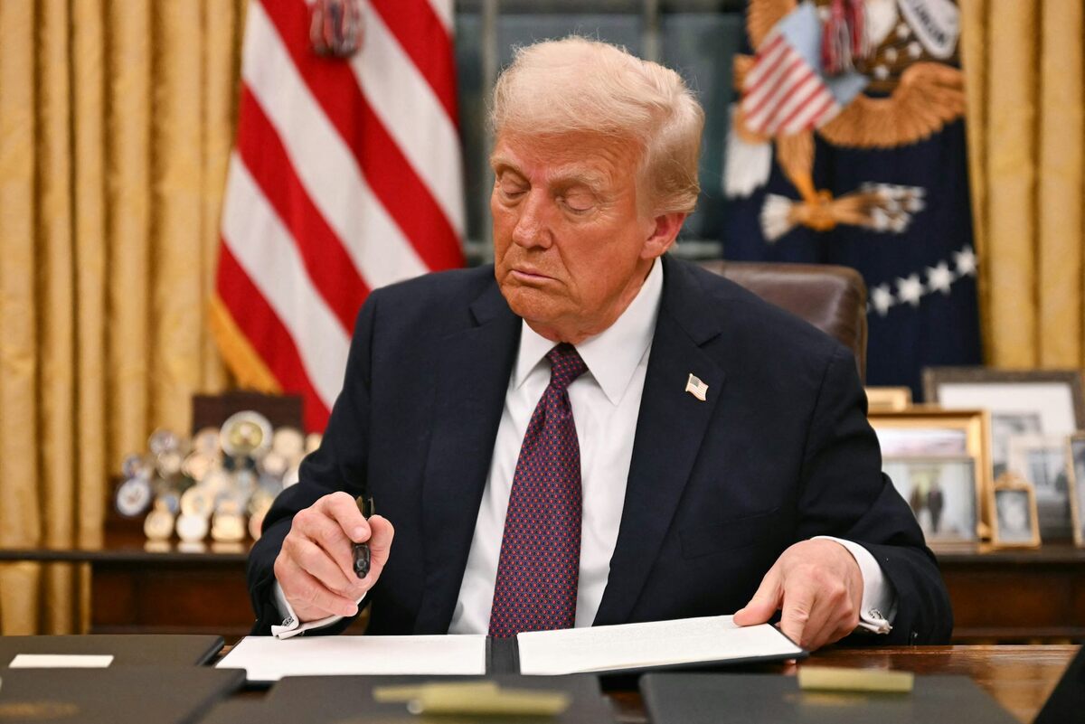  President Donald Trump signs an executive order that aimed to end birthright citizenship on Jan. 20, 2025. Jim Watson/AFP via Getty Images 