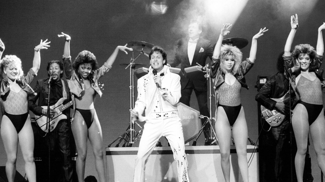 1976 No. 1 Hit, Voted 'Worst Song of the '70s,' Was One of the Weirdest 'American Bandstand' Performances Ever 