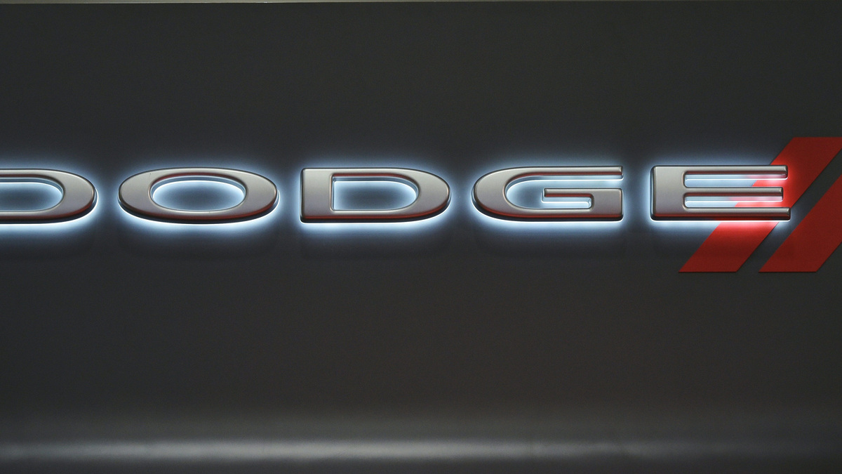 13K Dodge Durango vehicles recalled over failing tail lights | Fort ...