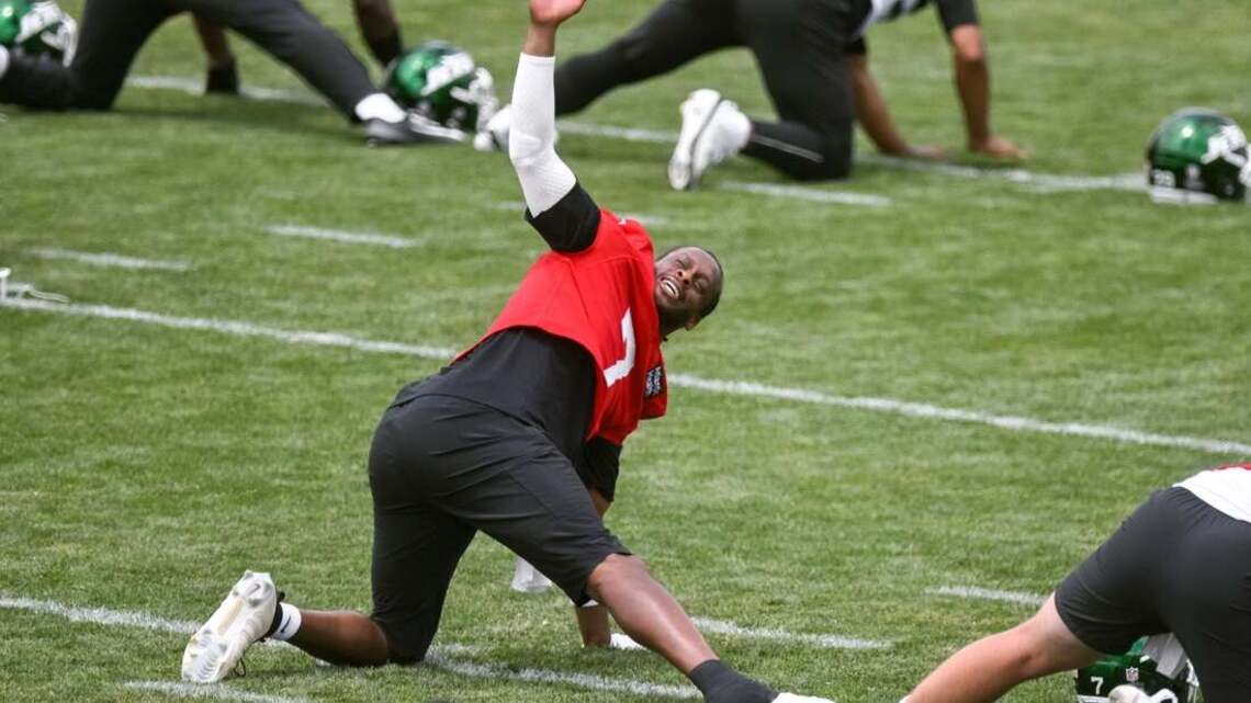 Police: Geno Smith allegations under investigation