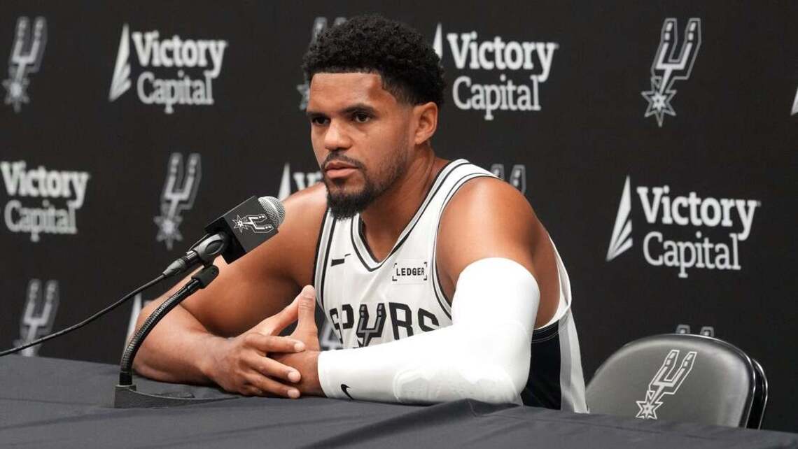 Spurs F Tobias Harris (calf) ruled out for preseason