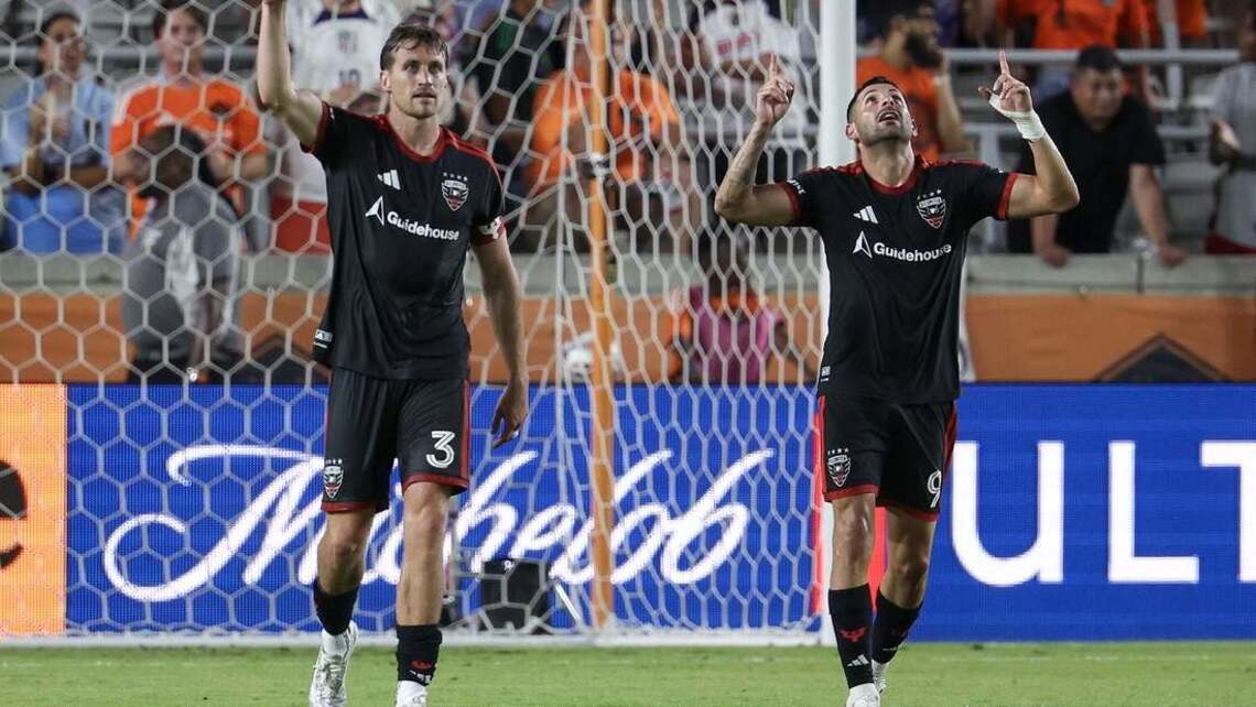 Playoff hopefuls Toronto, D.C. United out to earn crucial 3 points 