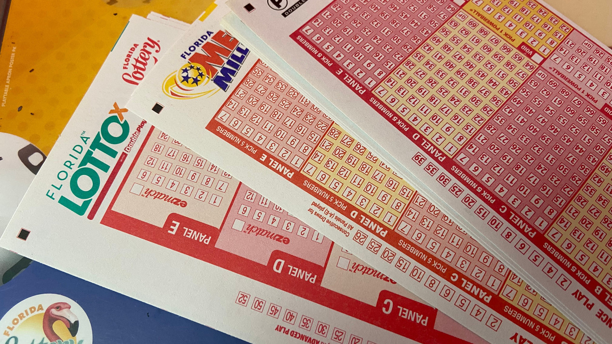 Powerball drawings are at 11 p.m. ET every Monday, Wednesday and Saturday, including holidays, and filmed from a Tallahassee, Florida, studio. Mega Millions is at 11 p.m. ET every Tuesday and Friday, including holidays. Florida Lotto is at 11:15 p.m. ET every Wednesday and Saturday.