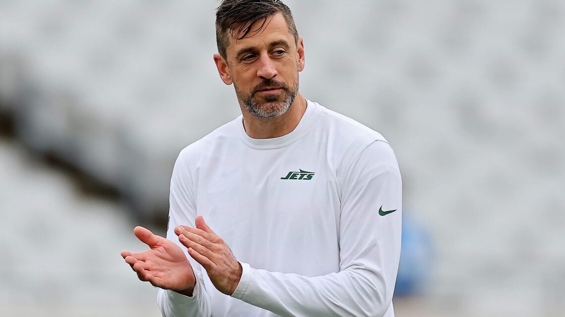 Aaron Rodgers Reveals Reconciliation With Family But 1 Member Is Missing 