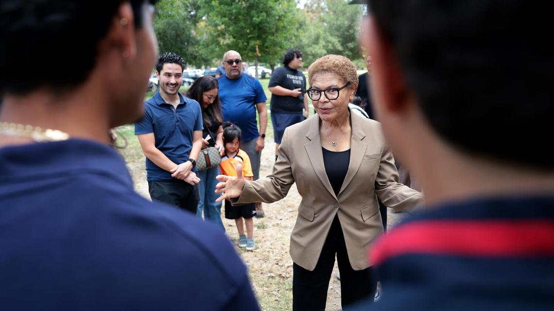 L.A. mayoral candidates vie for the crucial Latino vote. Bass has an edge over Pratt and Raman 