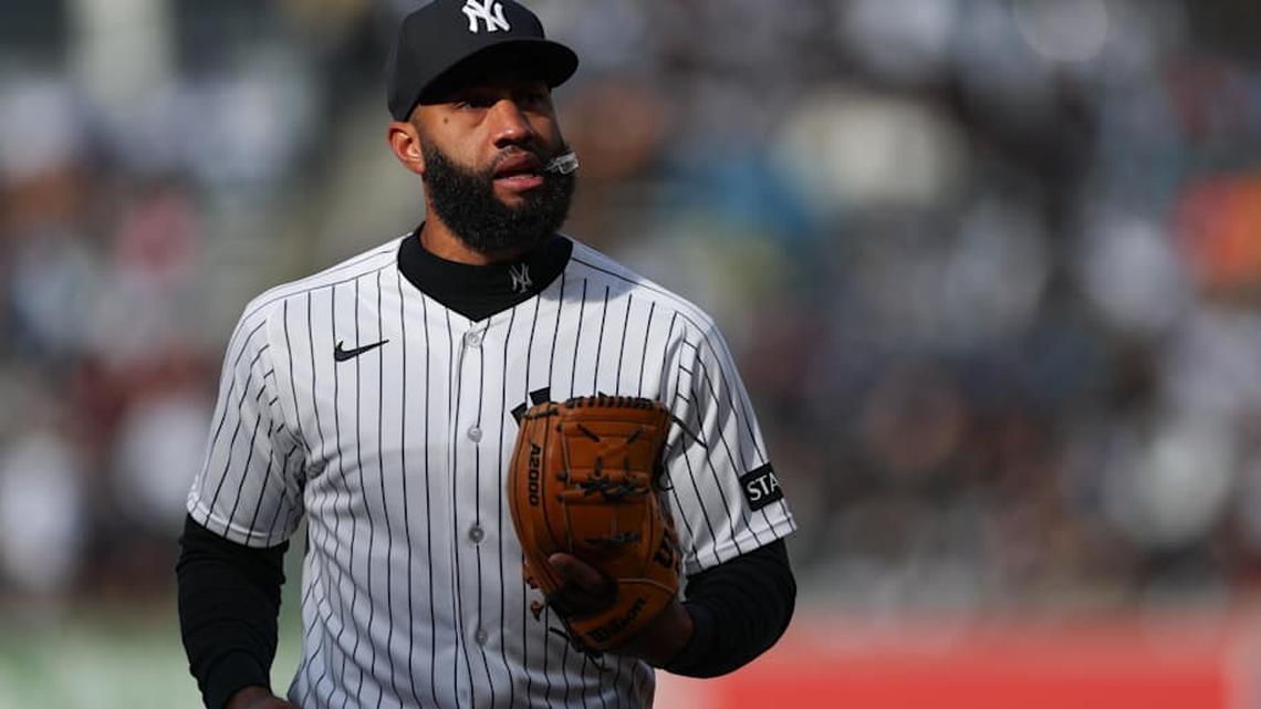  New York Yankees third baseman Amed Rosario (14) runs off the field during the third inning against the Kansas City Royals at Yankee Stadium. | Vincent Carchietta-Imagn Images 