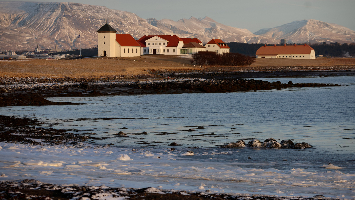FILE PHOTO: A general view of Bessastadir, the residency of the President of Iceland near Reykjavik, Iceland, January 17, 2024 REUTERS/Phil Noble/File Photo