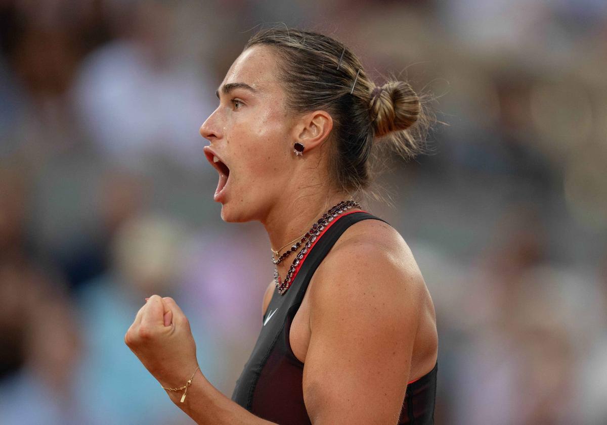  Jun 1, 2026; Paris, France; Aryna Sabalenka reacts during her match against Naomi Osaka of Japan on day nine at Stade Roland Garros. Mandatory Credit: Susan Mullane-Imagn Images 