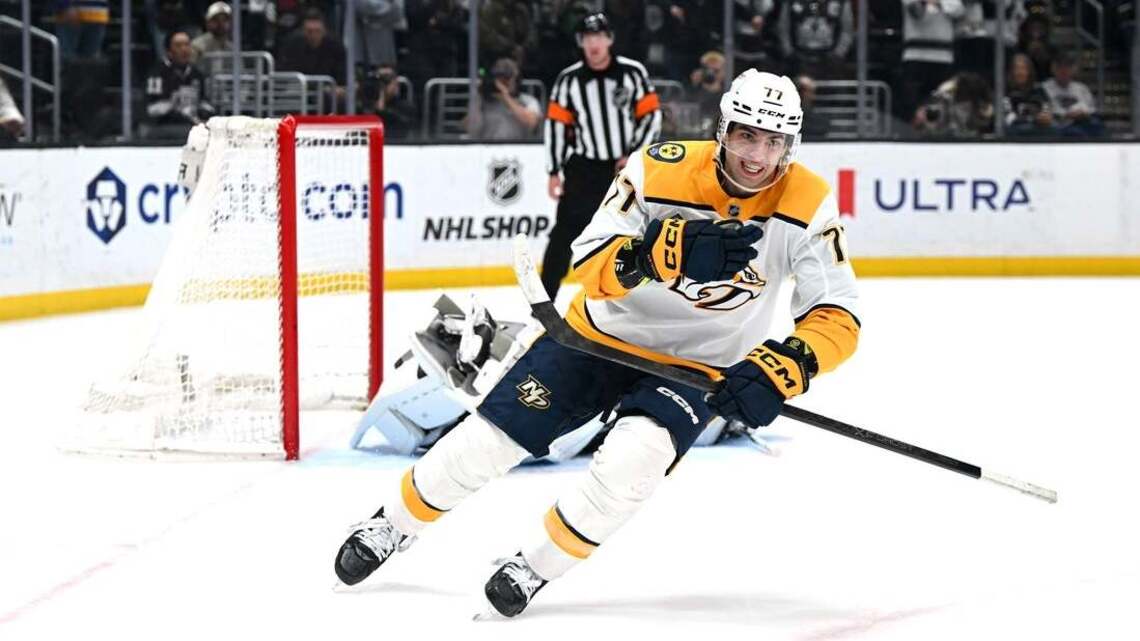 Devils acquire Luke Evangelista from Predators for picks 