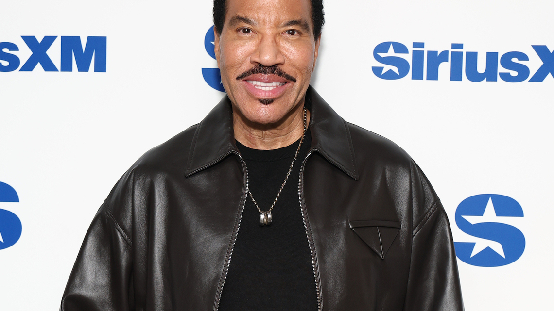 Lionel Richie Postpones More Shows After Cutting Tour's Opening Night Short 