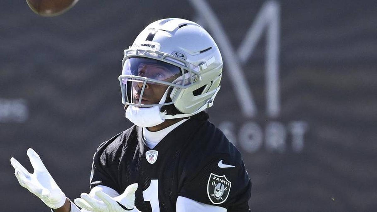  May 20, 2026; Henderson, NV, USA; Las Vegas Raiders wide receiver Tre Tucker (1) practices during organized team activities at Intermountain Health Performance Center. Mandatory Credit: Candice Ward-Imagn Images | Candice Ward-Imagn Images 