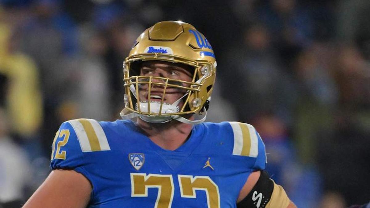  Nov 12, 2022; Pasadena, California, USA; UCLA Bruins offensive lineman Garrett DiGiorgio (72) looks on from the field after a 31-28 loss to the Arizona Wildcats at the Rose Bowl. Mandatory Credit: Jayne Kamin-Oncea-Imagn Images | Jayne Kamin-Oncea-Imagn Images 