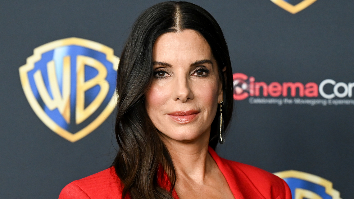 Sandra Bullock Skipped Tight Pants for This Loose, Slimming Style 