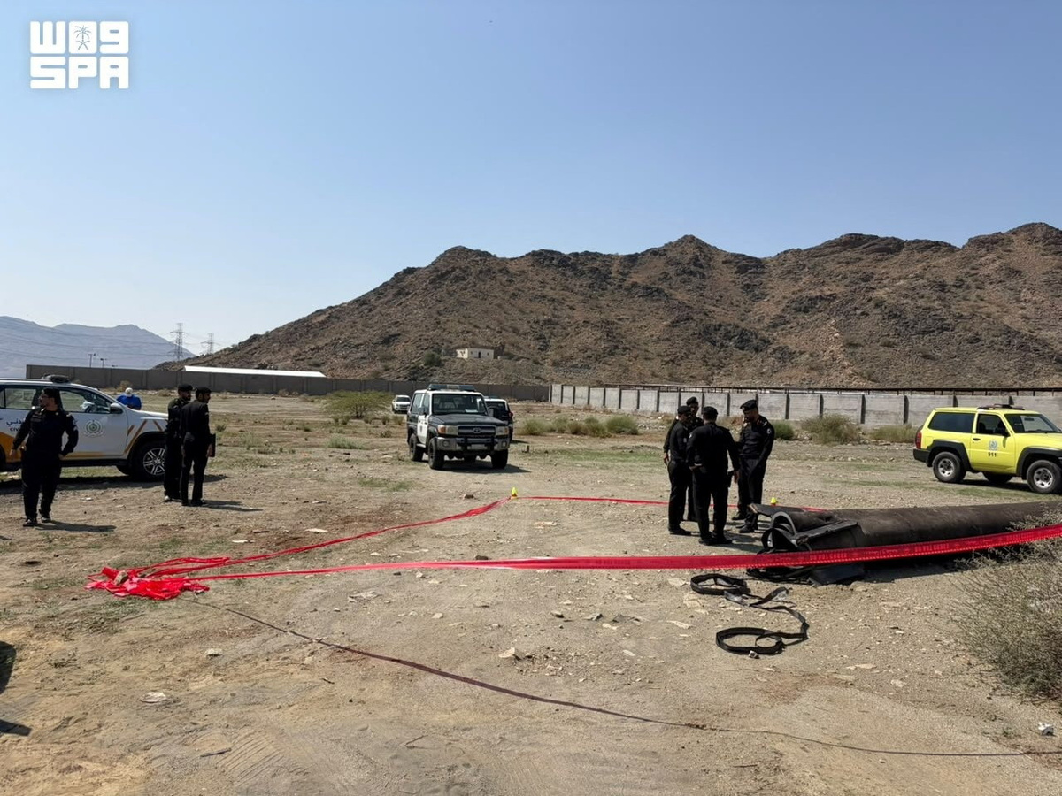 Houthis say they attacked East-West oil pumping stations; No Saudi ...