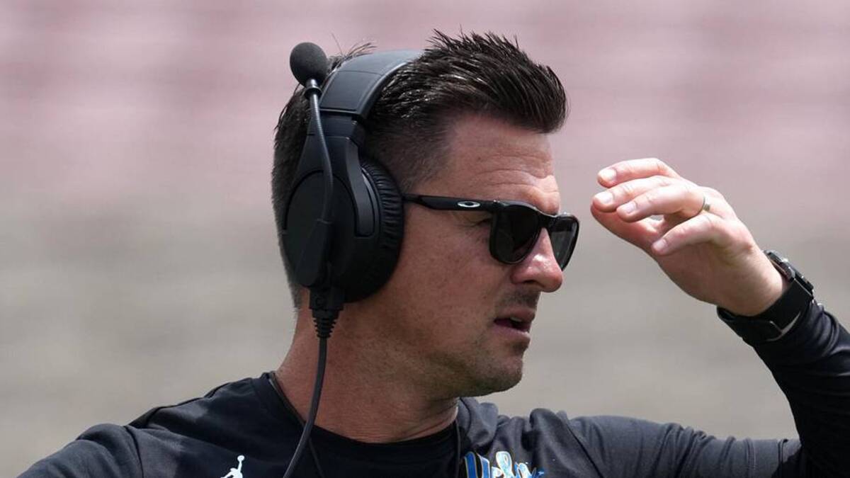  May 2, 2026; Pasadena, CA, USA; UCLA Bruins coach Bob Chesney reacts during the spring game at Rose Bowl. Mandatory Credit: Kirby Lee-Imagn Images | Kirby Lee-Imagn Images 