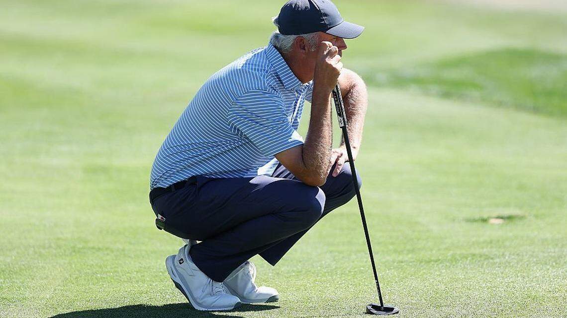 Bo Van Pelt ties course record to lead Cologuard Classic