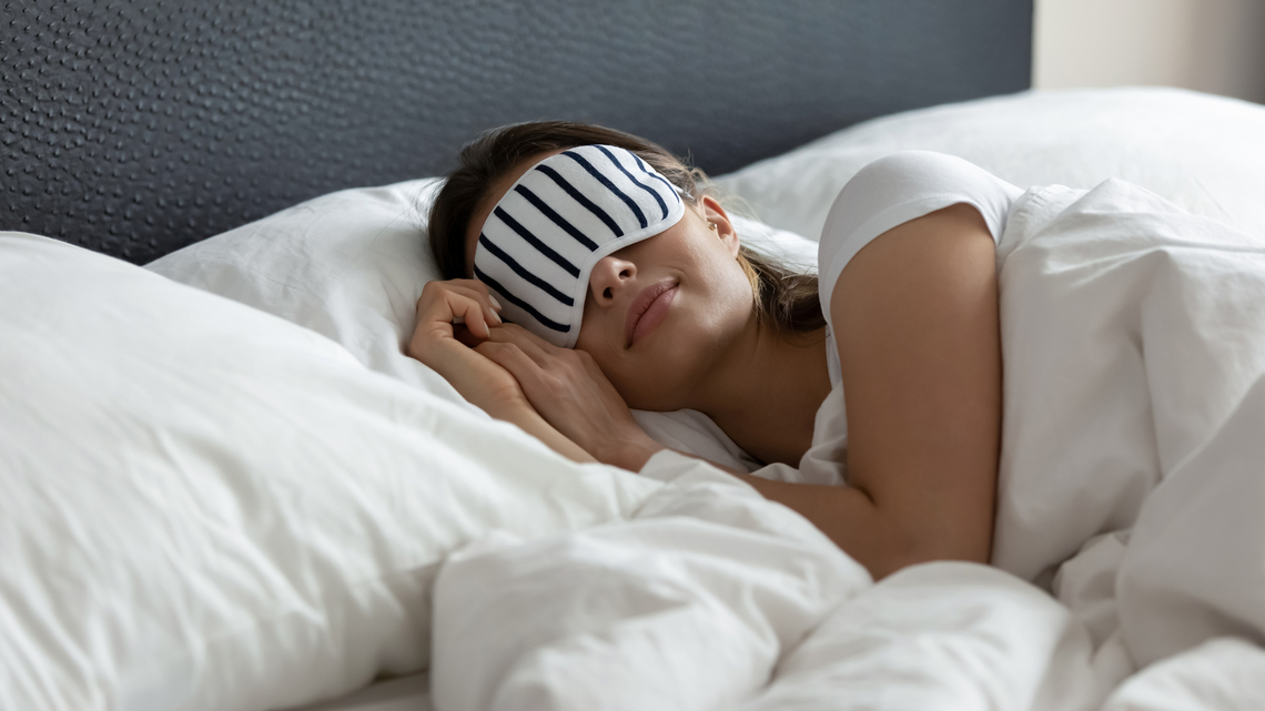 How to sleep better when you travel 