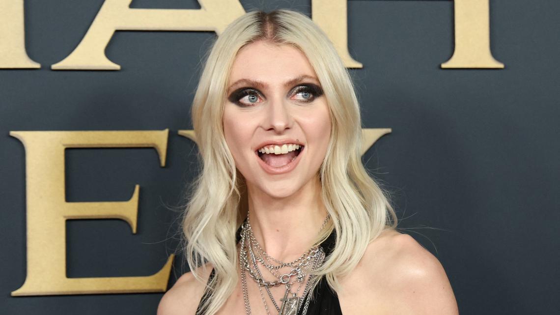 Taylor Momsen hospitalized for poisonous spider bite during AC/DC Tour