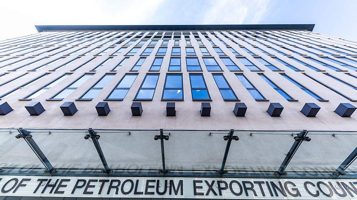 OPEC+, in symbolic gesture, to increase oil production
