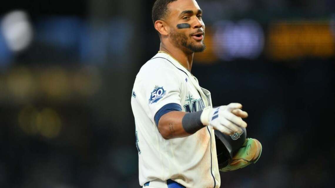 Mariners activate CF Julio Rodriguez from 7-day concussion IL