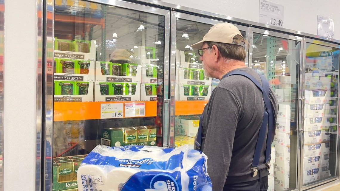 Costco has strict rules to keep its food safe 