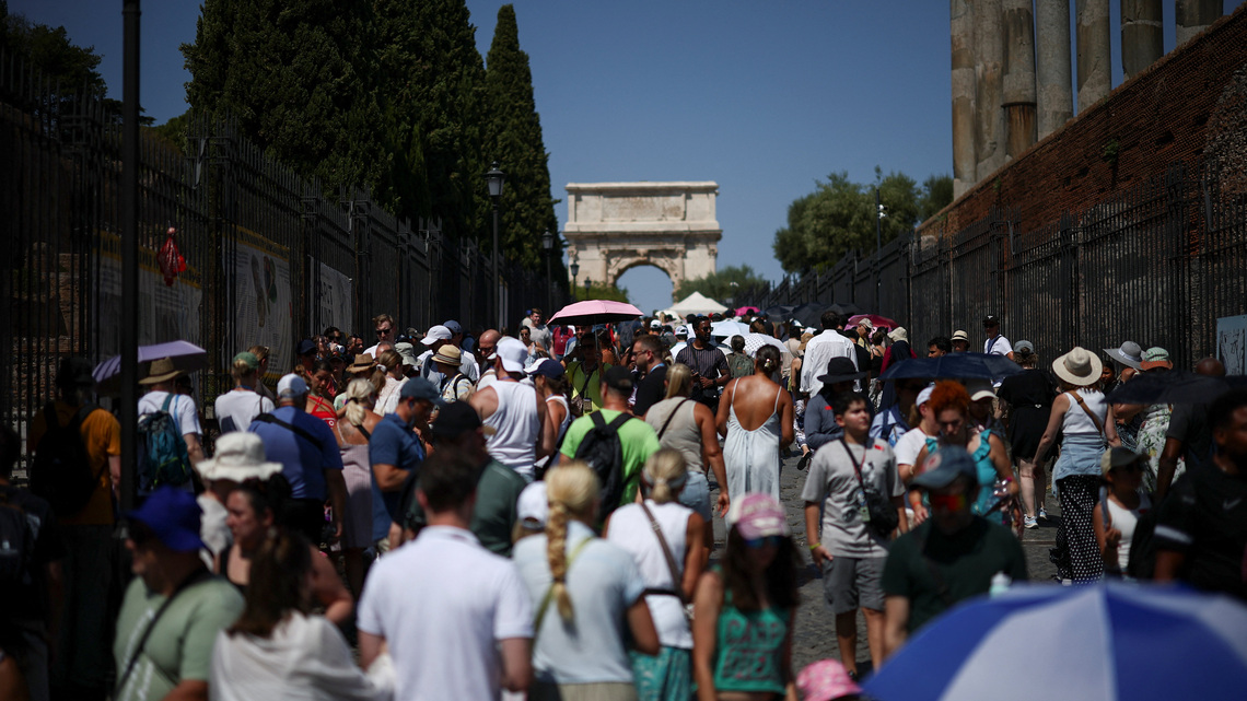 Italy's population to shrink by 4 million by 2050, stats agency says