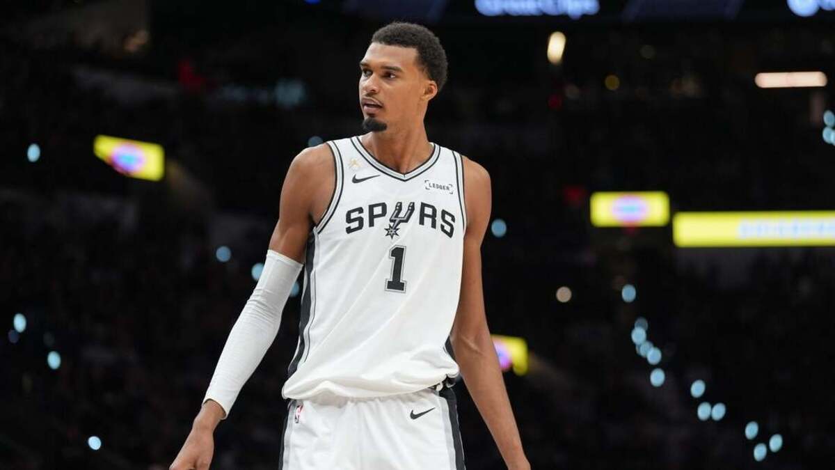Victor Wembanyama, Spurs Aim to Bounce Back Against Rockets