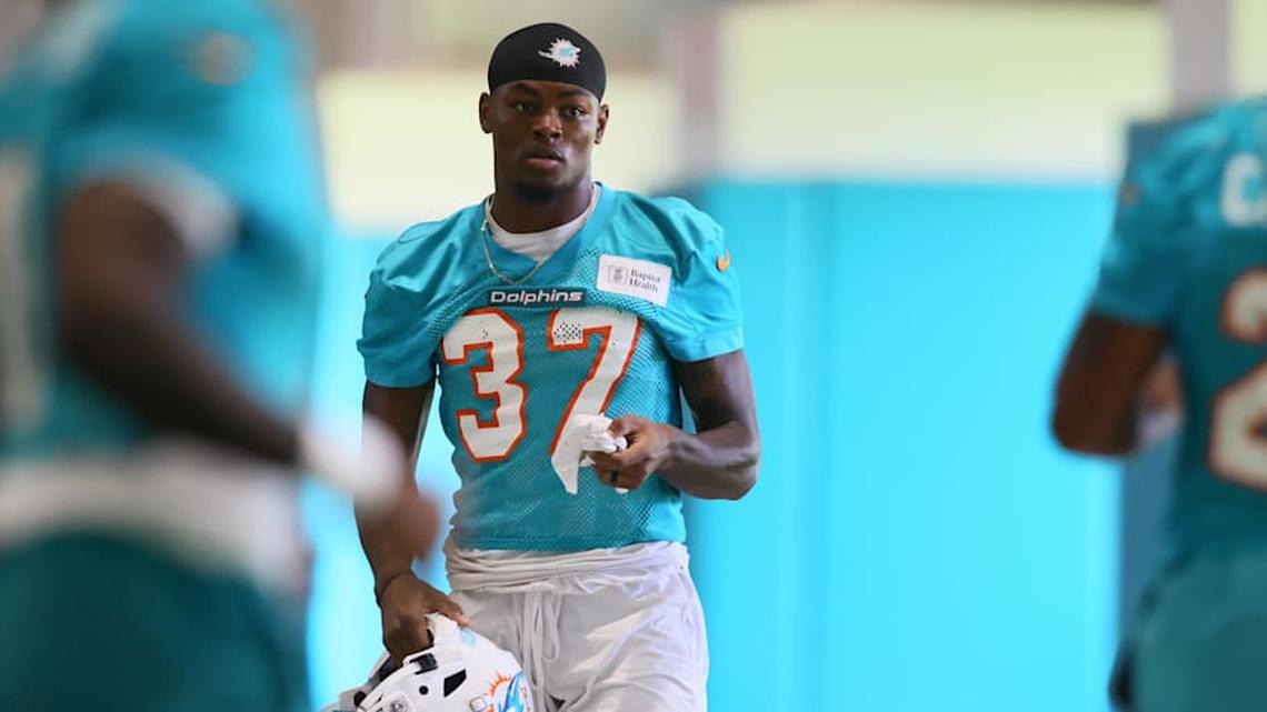 Breaking Down the Dolphins Monday Roster Moves