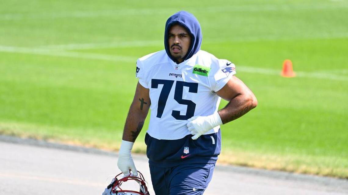 Key Patriots Starter Goes to IR, Pair of Practice Squad Elevations for TNF
