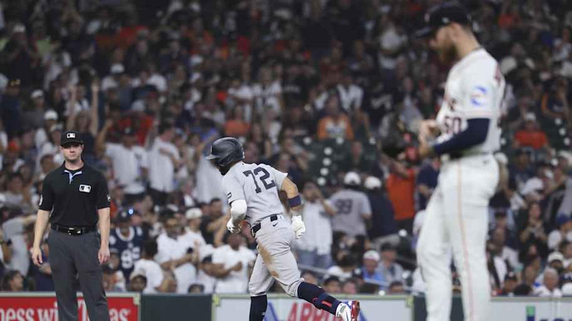  Houston Astros starting pitcher Mike Burrows (50) reacts and New York Yankees shortstop Jose Caballero (72) rounds the bases after hitting a home run during the fifth inning at Daikin Park. | Troy Taormina-Imagn Images 