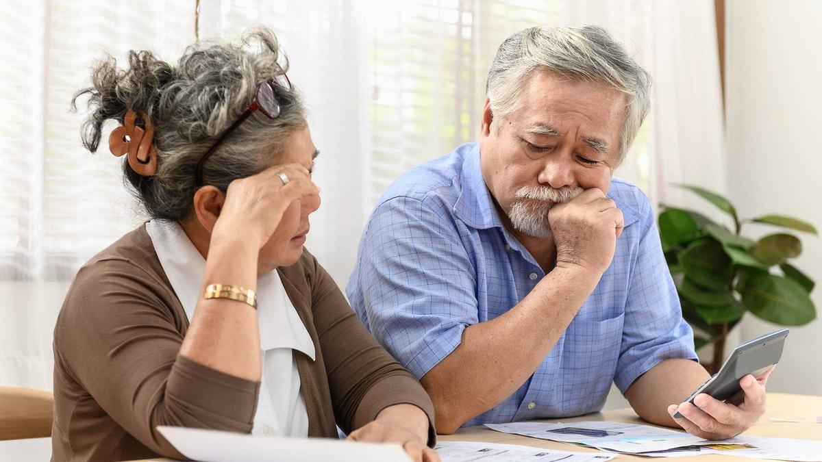  Most Americans aren't building emergency savings as inflation and low wages strain budgets, leaving many financially exposed year after year. 