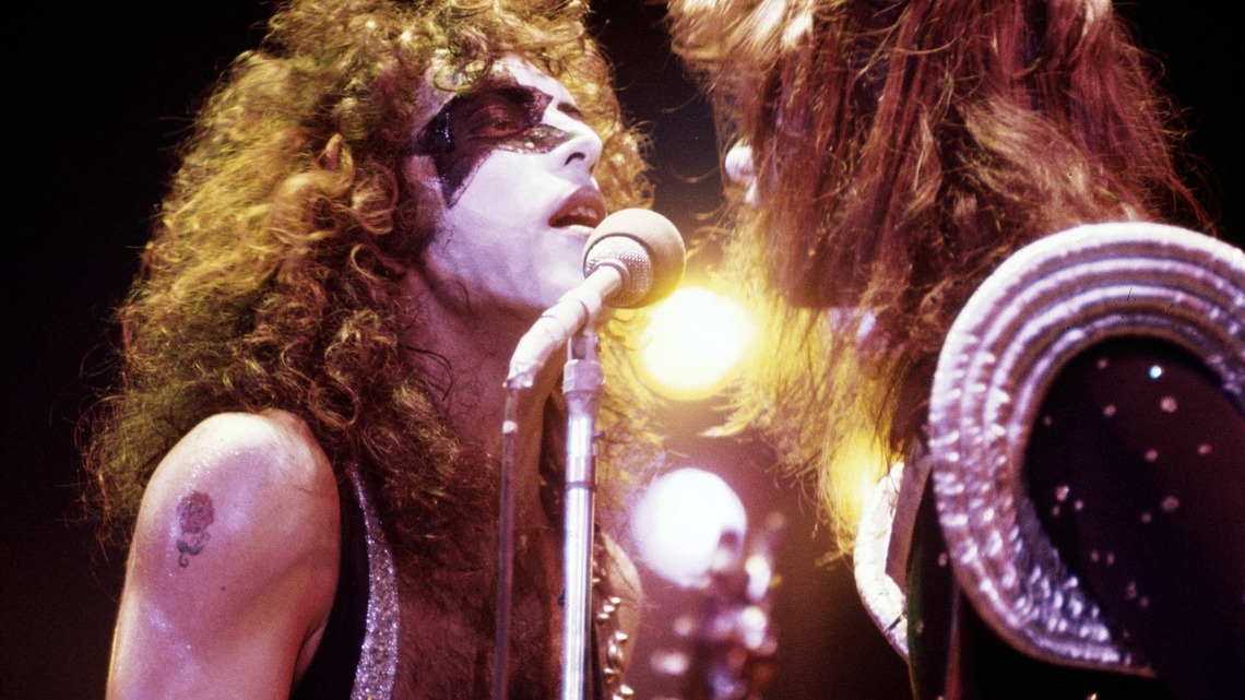 1976 Rock Song With Zero Chart History Remains a Classic 50 Years Later 