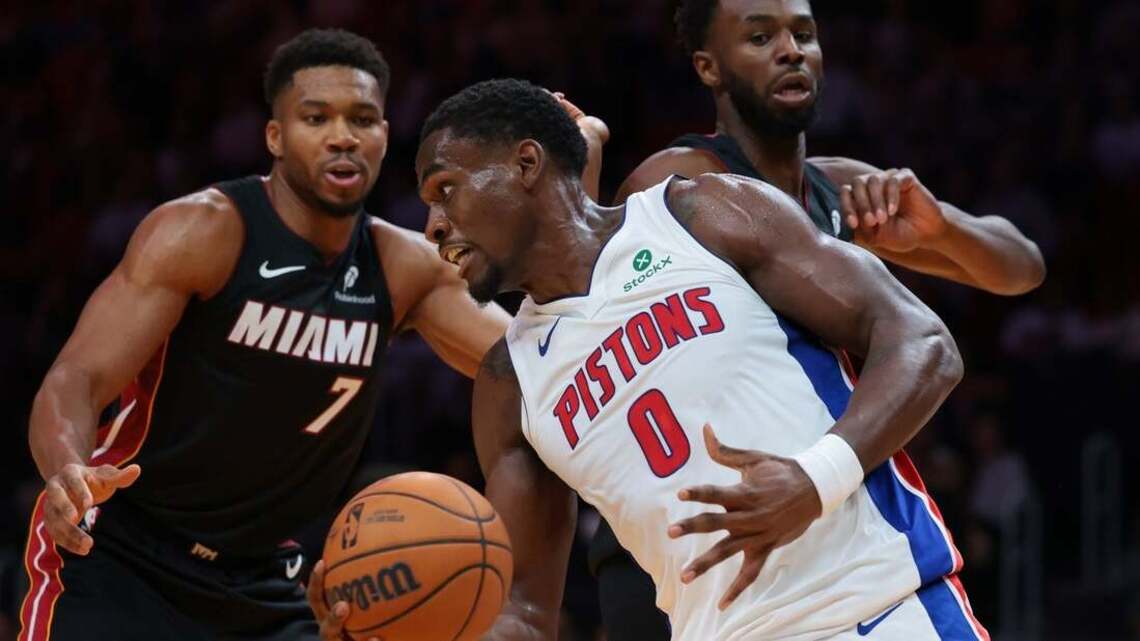 Pistons C Jalen Duren (hamstring) out at least two weeks