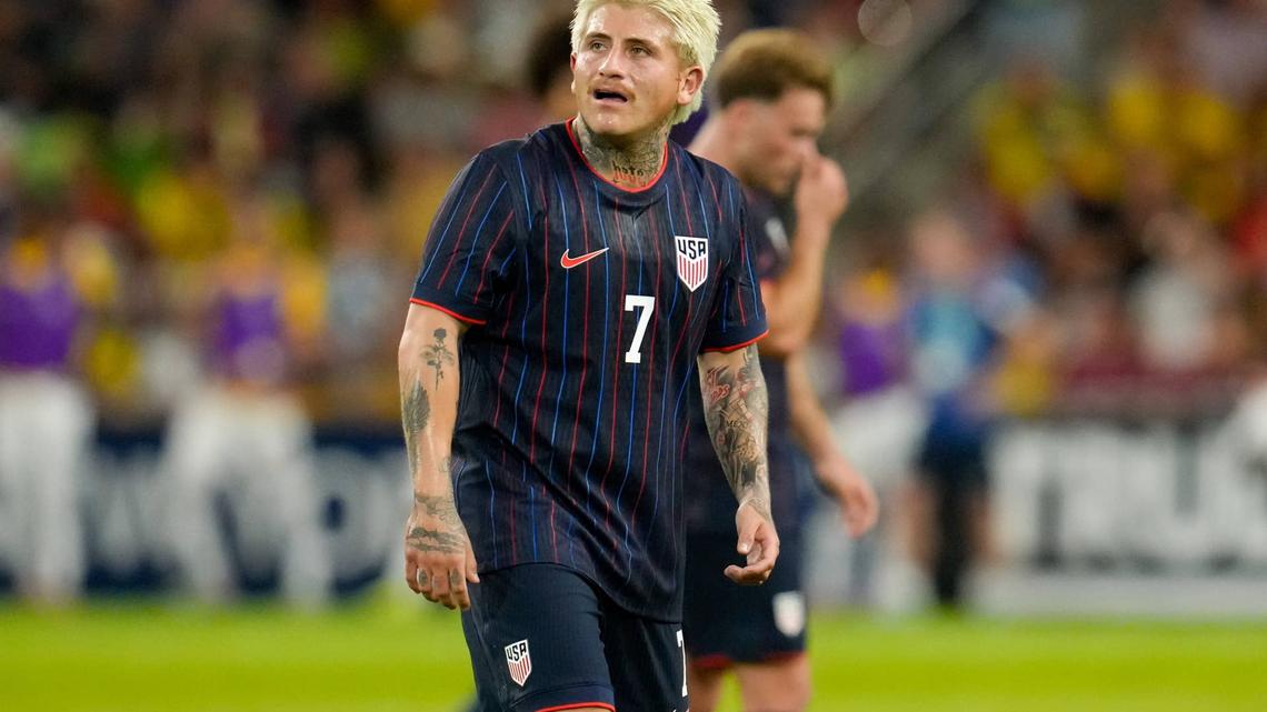 U.S. Soccer Fans Outraged Over Diego Luna's World Cup Snub