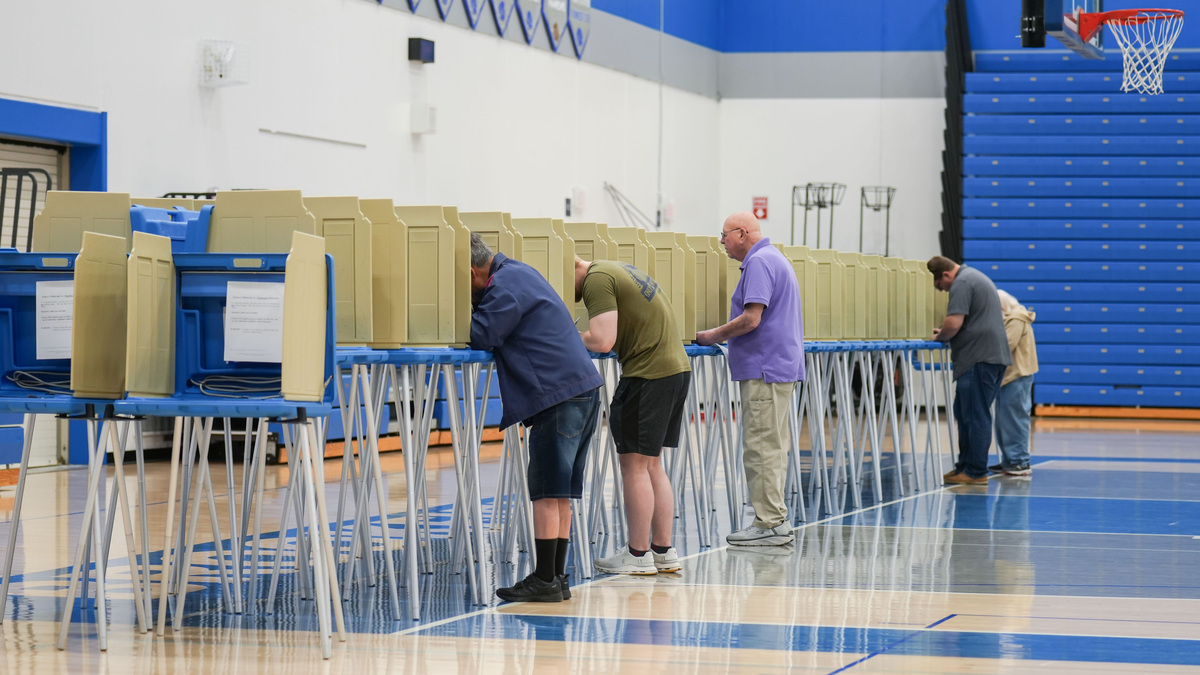 Do Republicans control Wisconsin constitutional amendment ballots ...