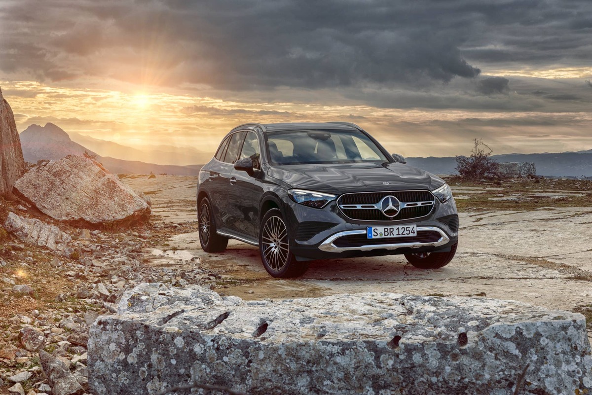  2026 Mercedes GLC Mercedes