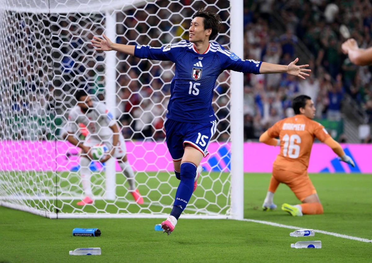  Daichi Kamada #15 of Japan celebrates scoring his team's first goal during the FIFA World Cup 2026 Group F match between Tunisia and Japan at Monterrey Stadium on June 20, 2026 in Monterrey, Mexico. (Photo by David Ramos/Getty Images) Photo by David Ramos/Getty Images
