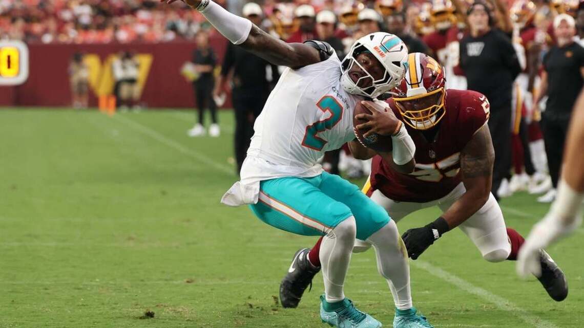 NFL preseason roundup: New-look Dolphins offense finds stride 
