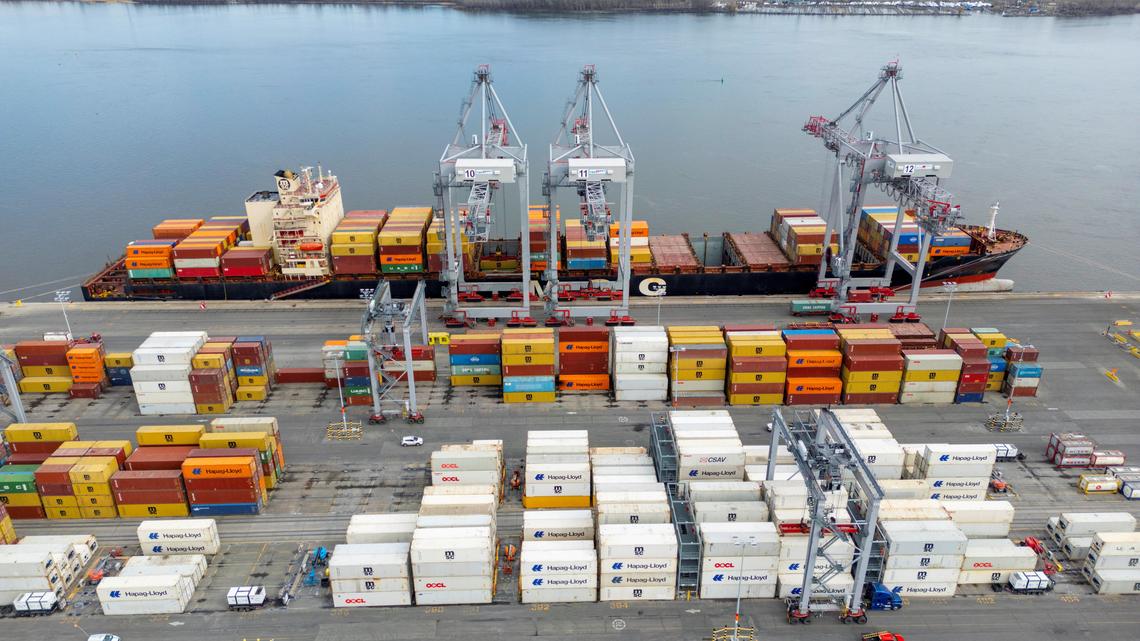 Canada April wholesale trade most likely up 0.1% - Statscan flash estimate 